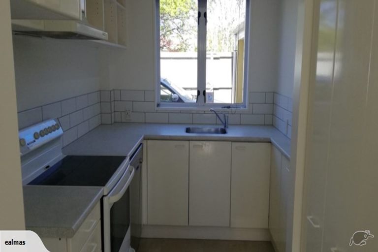 Photo of property in 5/49 Champion Street, Edgeware, Christchurch, 8013