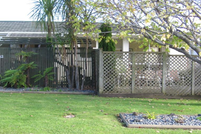 Photo of property in 12 Landop Terrace, Howick, Auckland, 2014