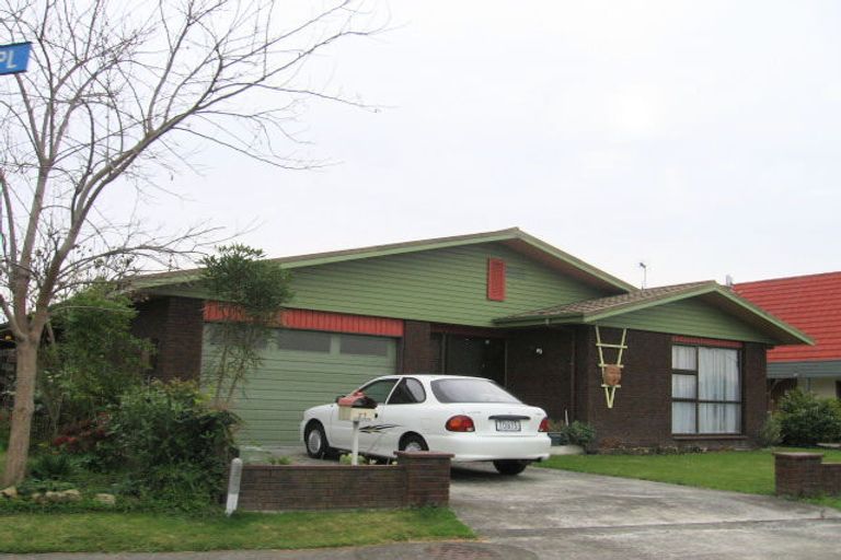 Photo of property in 27 Chester Street, Taradale, Napier, 4112