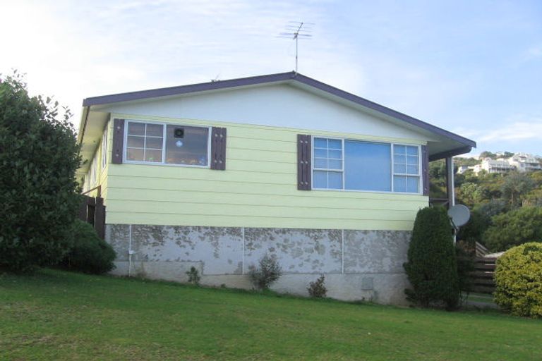 Photo of property in 17 Tweed Road, Papakowhai, Porirua, 5024