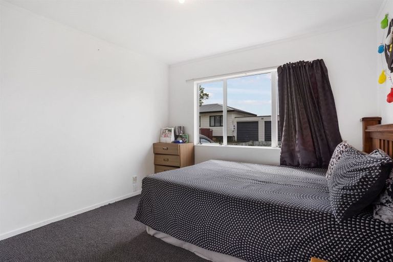 Photo of property in 1/8 Oratu Place, Manurewa, Auckland, 2102