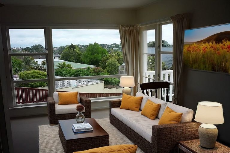 Photo of property in 19 Rodney Street, Howick, Auckland, 2014