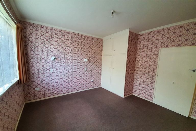 Photo of property in 60 Timaru Road, Waimate, 7924