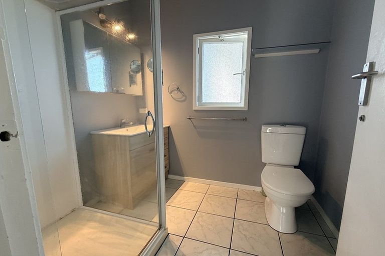 Photo of property in 15 Riverbend Road, Onekawa, Napier, 4110