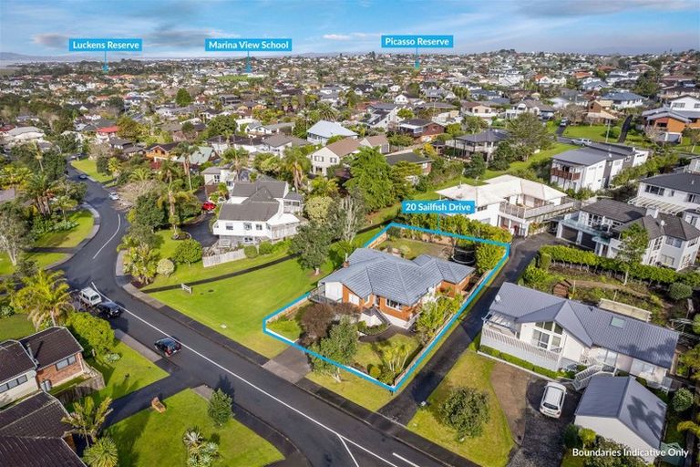 Photo of property in 20 Sailfish Drive, West Harbour, Auckland, 0618