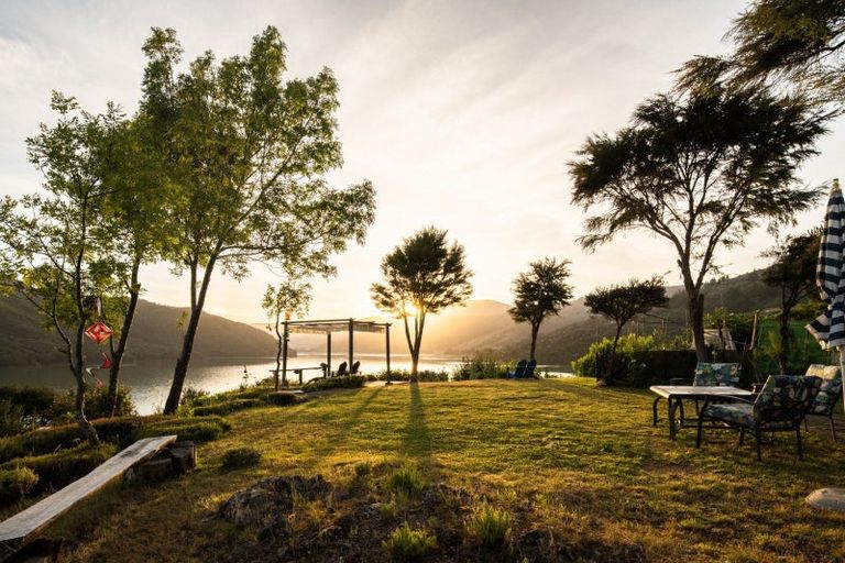 Photo of property in 579 Queen Charlotte Drive, Havelock, 7281