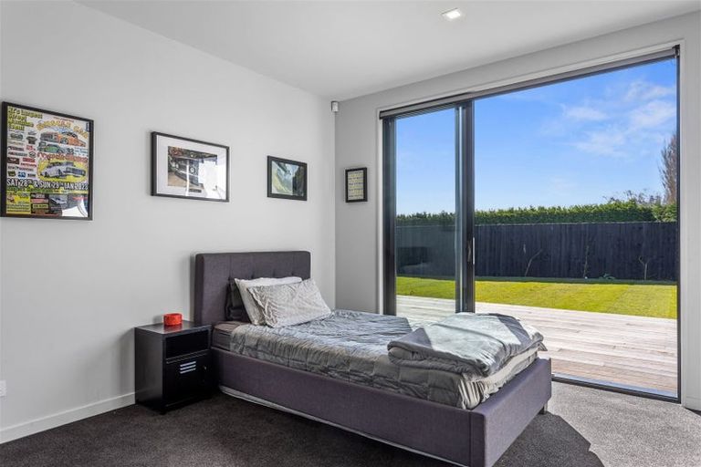 Photo of property in 711 Hills Road, Marshland, Christchurch, 8051