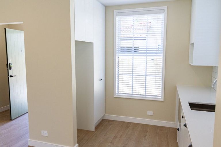 Photo of property in 3/32 Melrose Street, Christchurch Central, Christchurch, 8013