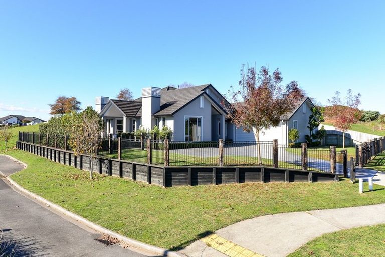 Photo of property in 198 Cumberland Drive, Flagstaff, Hamilton, 3210