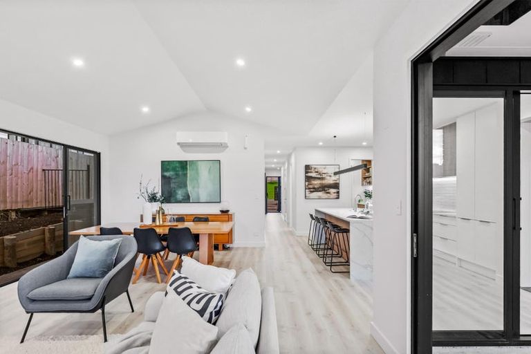 Photo of property in 23 Will Street, Huapai, Kumeu, 0810