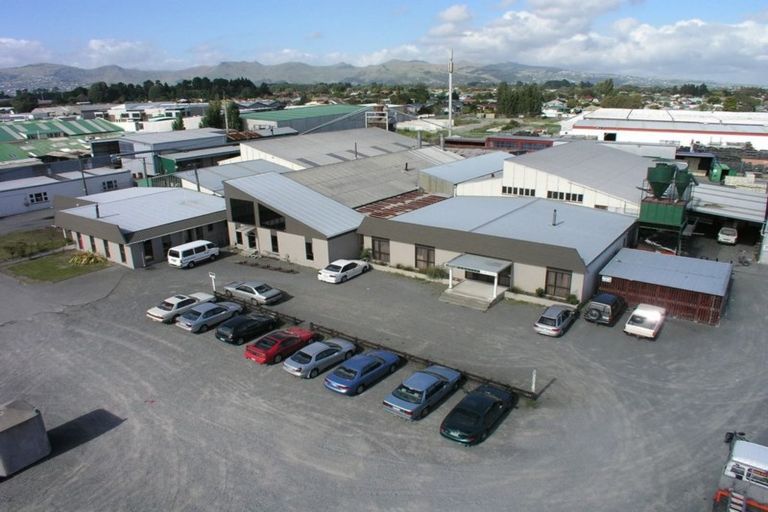 Photo of property in 56 Shortland Street, Wainoni, Christchurch, 8061