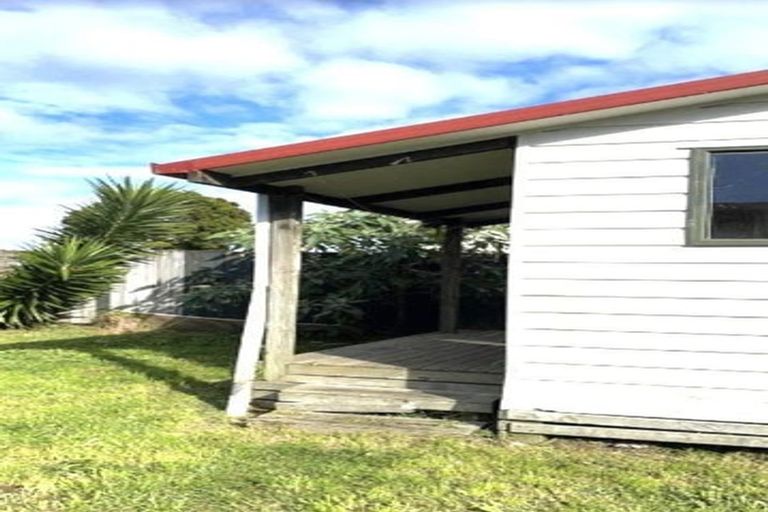 Photo of property in 36 Sunlands Drive, Manurewa, Auckland, 2102