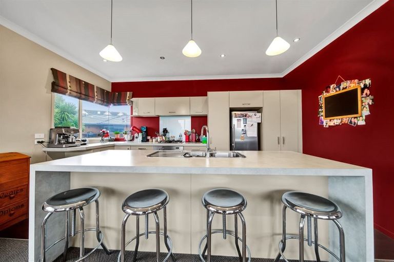 Photo of property in 8 Bandon Grove, Bell Block, New Plymouth, 4312