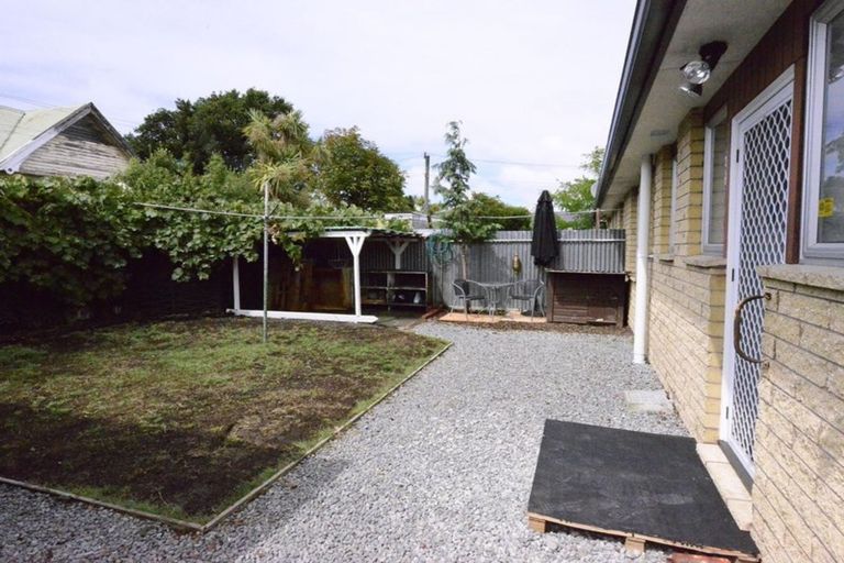 Photo of property in 1/30 Bassett Street, Burwood, Christchurch, 8083