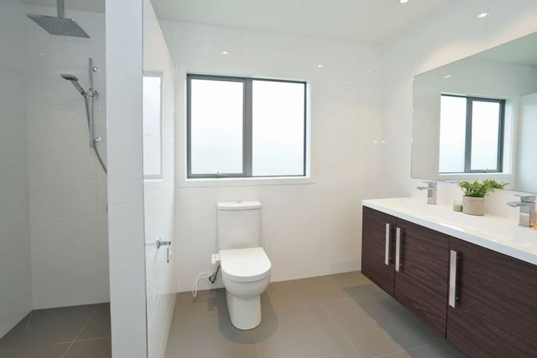 Photo of property in 14 Platina Place, Flagstaff, Hamilton, 3210