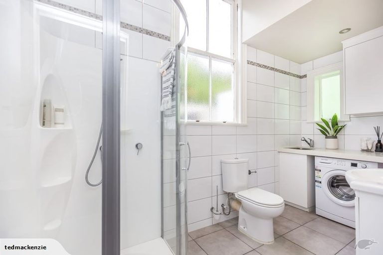 Photo of property in 267 Tinakori Road, Thorndon, Wellington, 6011