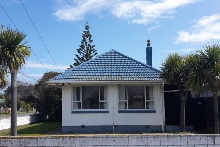 Photo of property in 342 Pine Avenue, South New Brighton, Christchurch, 8062