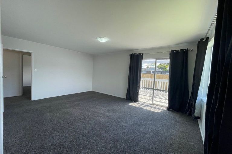 Photo of property in 10 Limond Street, Randwick Park, Auckland, 2105