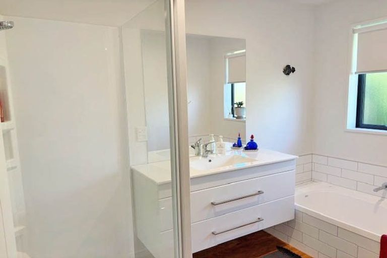 Photo of property in 6 Denton Street, Amberley, 7410