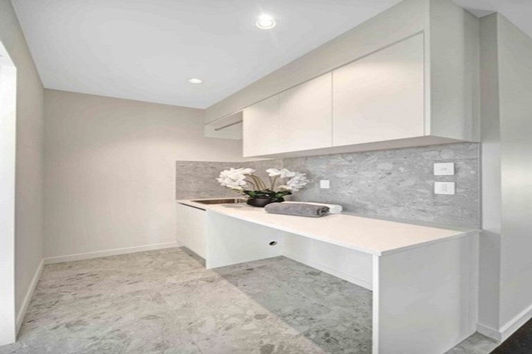 Photo of property in 27 Uatoto Road, Clarks Beach, 2122