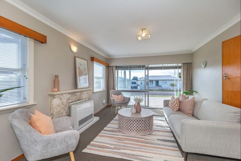 Photo of property in 34 Parsons Avenue, Levin, 5510