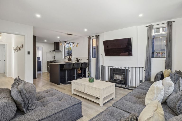 Photo of property in 2 Rutland Street, Mornington, Dunedin, 9011