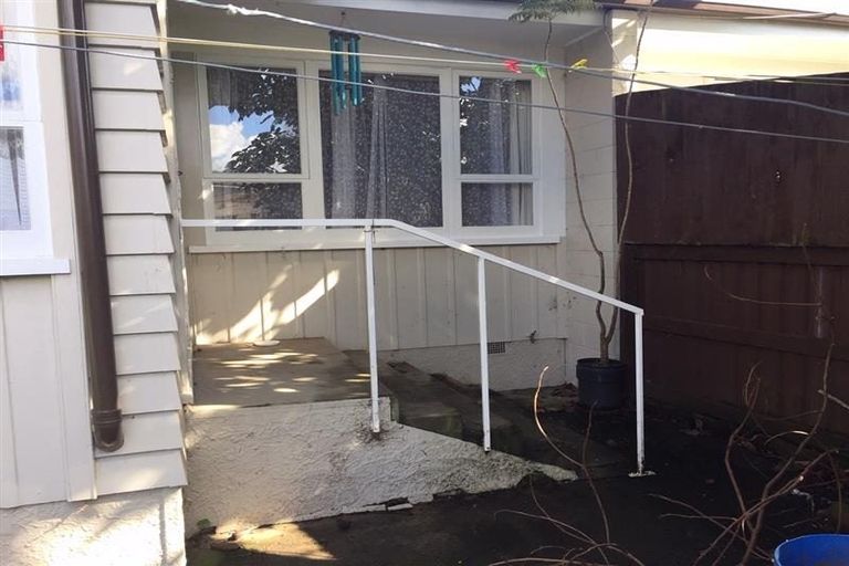 Photo of property in 32 Brentford Place, Manurewa, Auckland, 2102