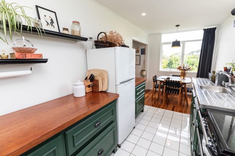 Photo of property in 9 Berrymead Way, Karori, Wellington, 6012