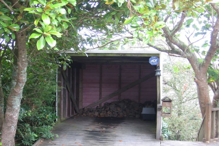 Photo of property in 9 Clive Road, Khandallah, Wellington, 6035