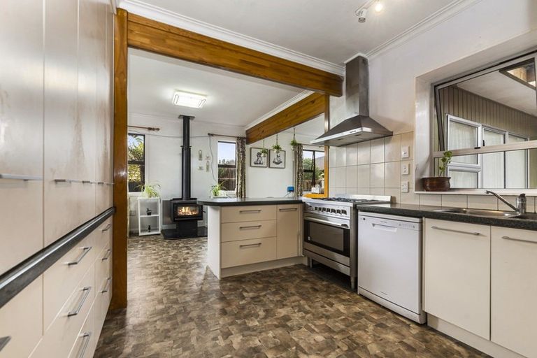 Photo of property in 35 Robertson Street, Glenholme, Rotorua, 3010