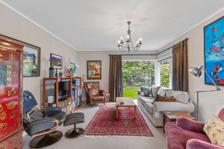 Photo of property in 42 Ihaka Street, Hokowhitu, Palmerston North, 4410