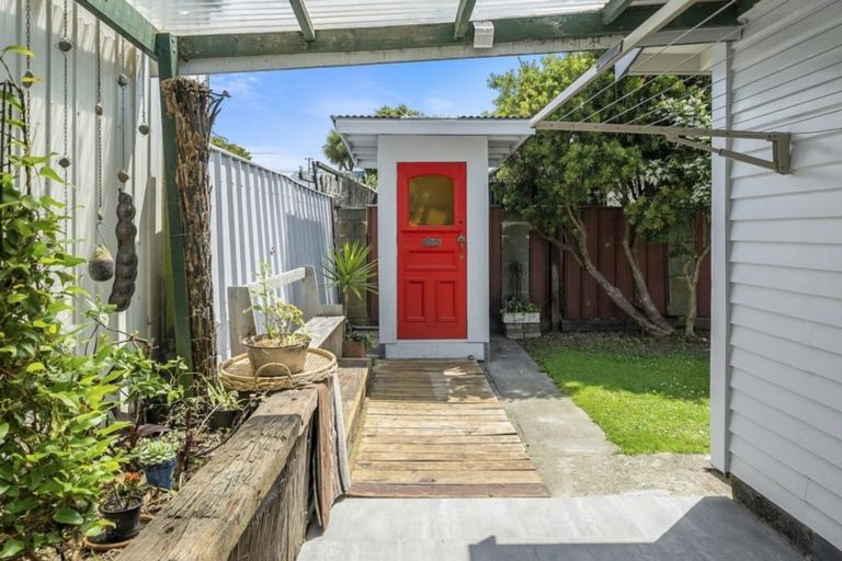 Photo of property in 69 Pine Avenue, Ebdentown, Upper Hutt, 5018