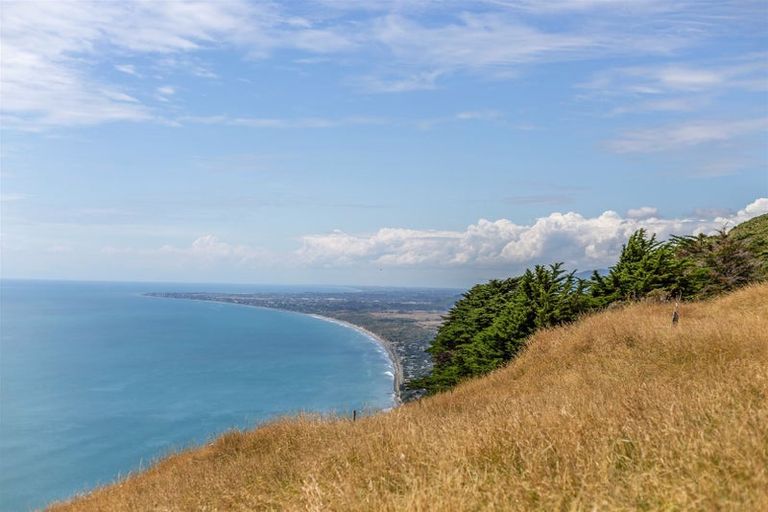 Photo of property in 1122b Paekakariki Hill Road, Paekakariki Hill, Porirua, 5381