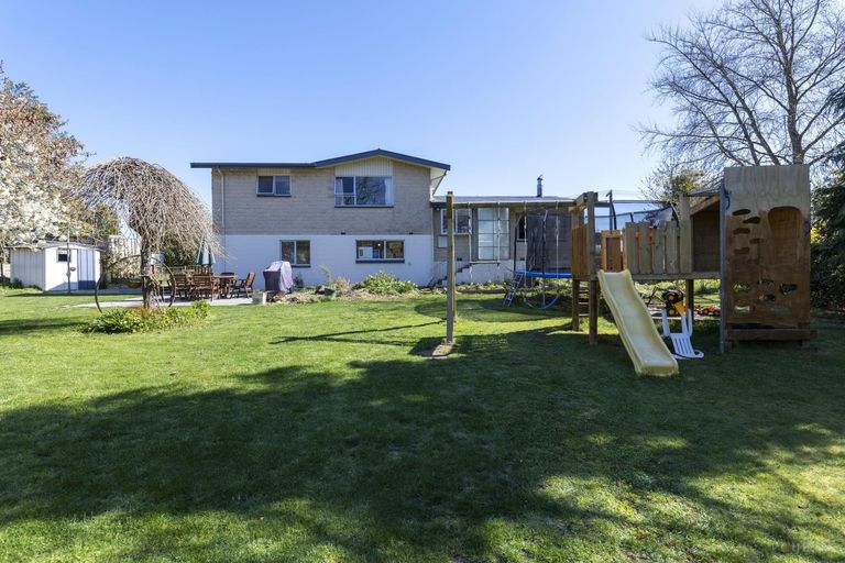 Photo of property in 18 Burgess Street, Pleasant Point, 7903