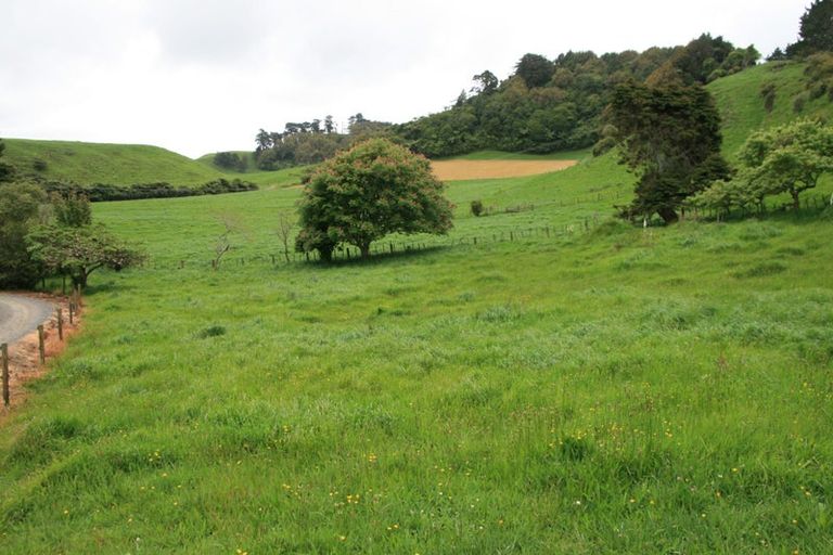 Photo of property in 1234 Richmond Road, Everett Park, Inglewood, 4389