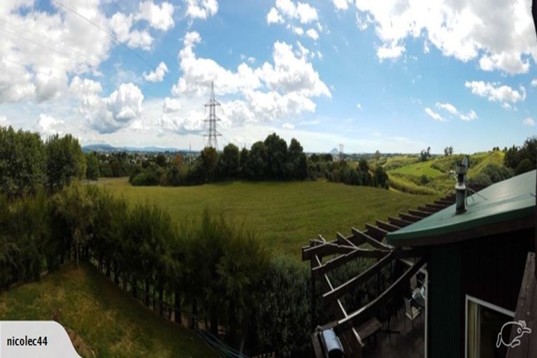 Photo of property in 18a Wade Place, Welcome Bay, Tauranga, 3175