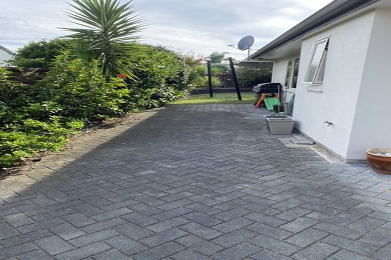 Photo of property in 45 Calypso Drive, Papamoa Beach, Papamoa, 3118