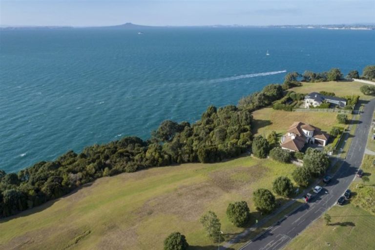 Photo of property in 328 Pinecrest Drive, Gulf Harbour, Whangaparaoa, 0930