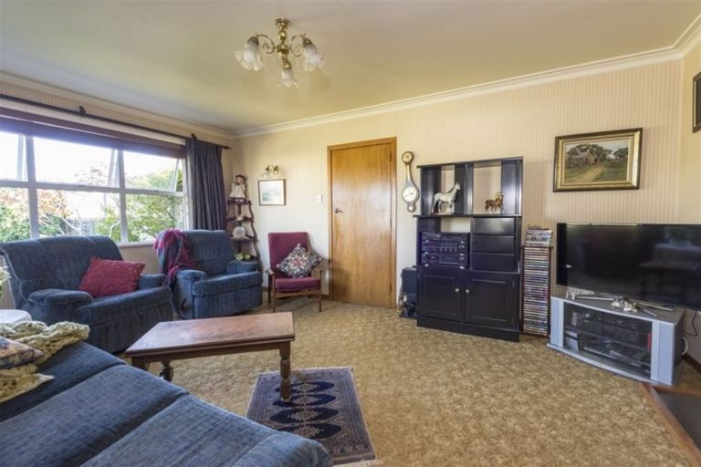 Photo of property in 220 Saint Marys Avenue, Te Awamutu, 3800