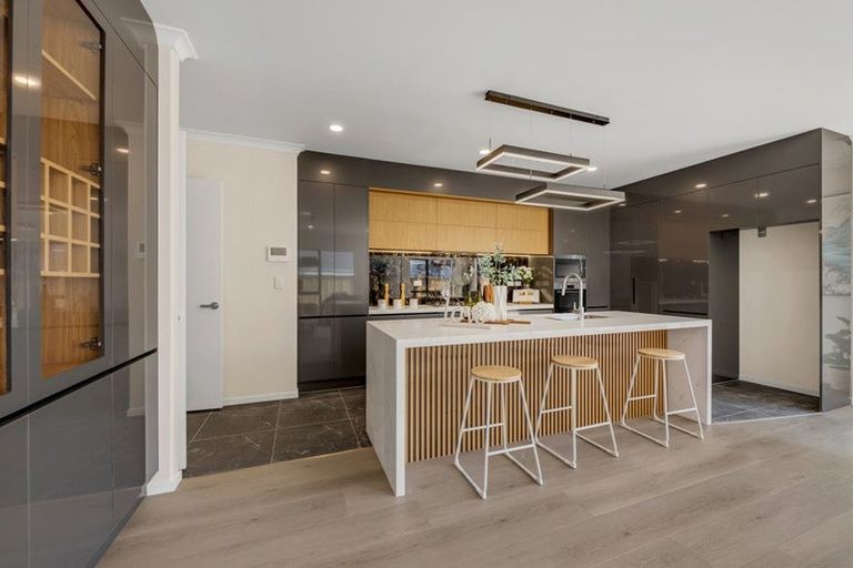 Photo of property in 6 Knockanara Drive, Flat Bush, Auckland, 2019