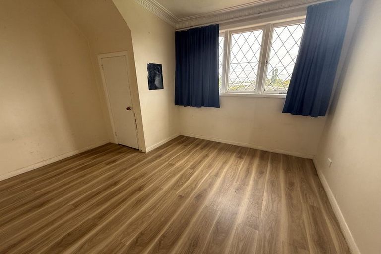 Photo of property in 98 Wallace Road, Papatoetoe, Auckland, 2025