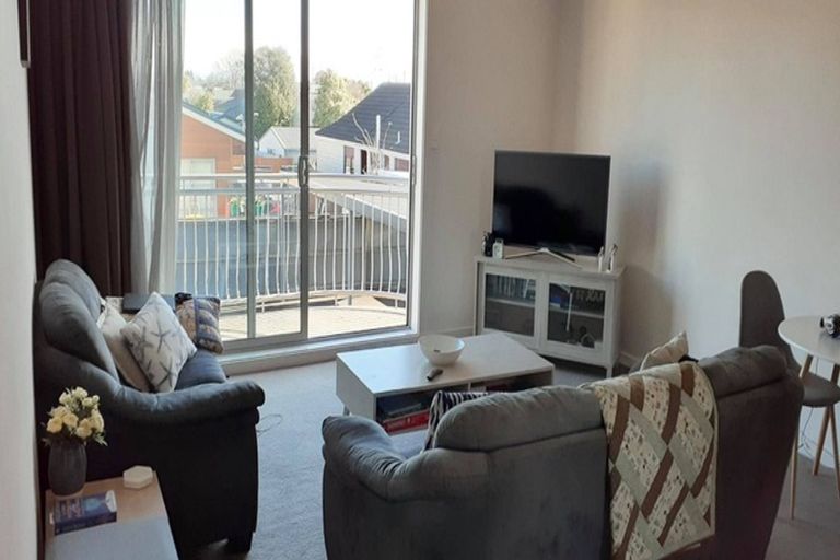 Photo of property in 9 Siddal Place, Richmond, Christchurch, 8013