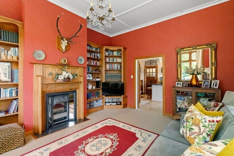 Photo of property in 184 Gladstone Road, Levin, 5571