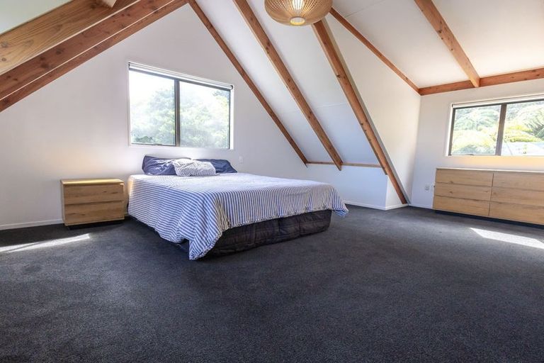 Photo of property in 30 Stanton Crescent, Karoro, Greymouth, 7805