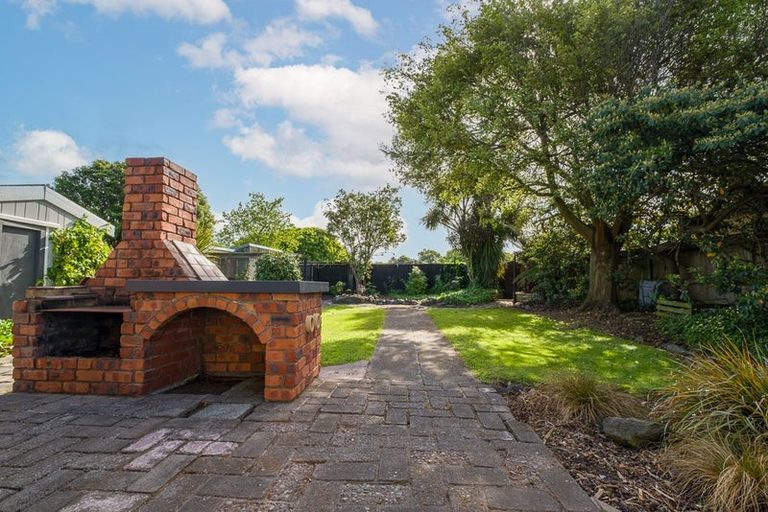 Photo of property in 7 Braemar Place, Avonside, Christchurch, 8061