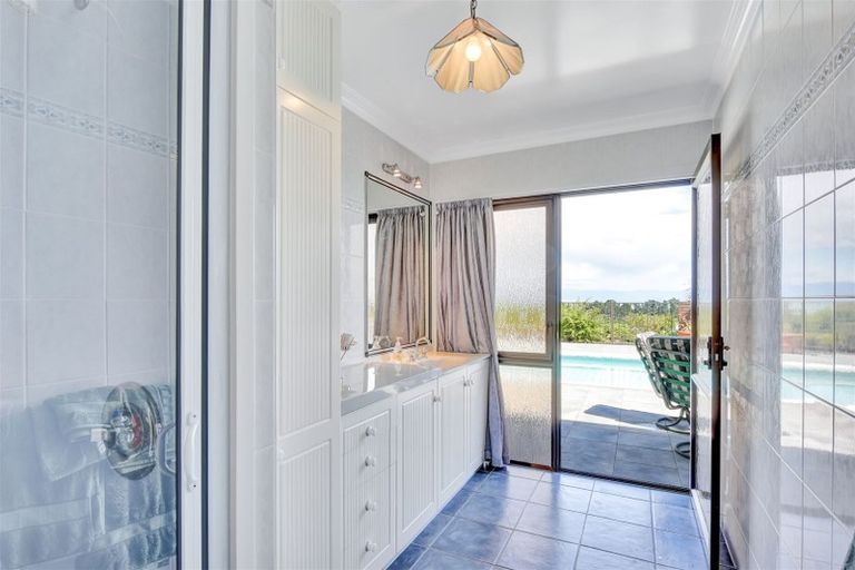 Photo of property in 11 Richardson Street, Britannia Heights, Nelson, 7010