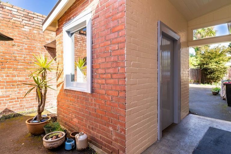 Photo of property in 4 Willowbank, North Dunedin, Dunedin, 9016