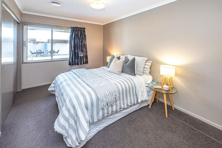 Photo of property in 8 Akepiro Place, Tawhero, Whanganui, 4501