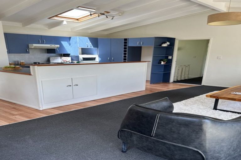 Photo of property in 2/113 Manuka Road, Bayview, Auckland, 0629