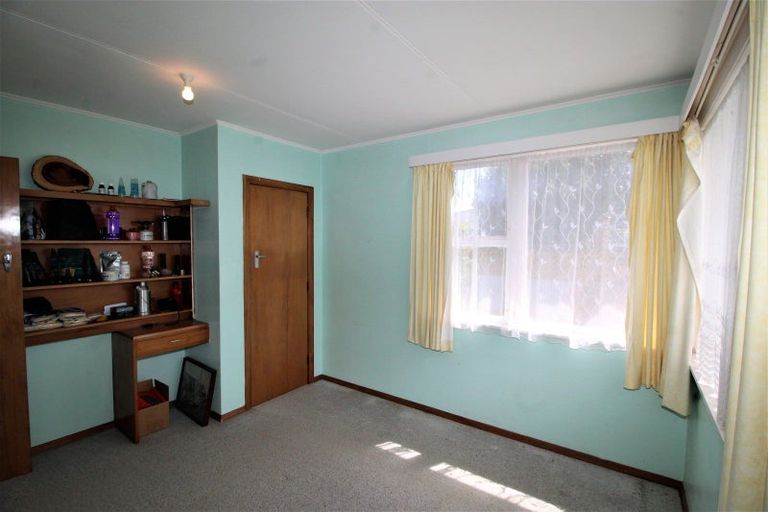 Photo of property in 7 Fox Street, Woodville, 4920